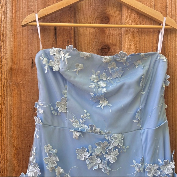 Light Powder Blue 3D Floral Embroidered Strapless Maxi Dress 🌿 - Picture 5 of 10